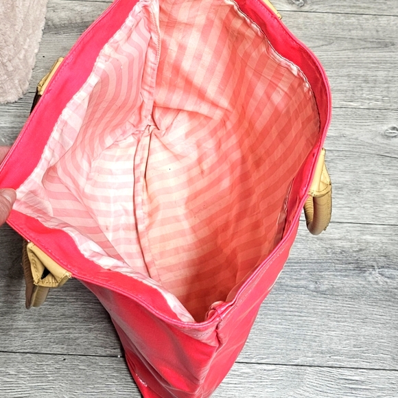 Victorias Secret Limited Edition Make Me An Angel  Large Pink Carryall Tote Bag - Picture 6 of 11